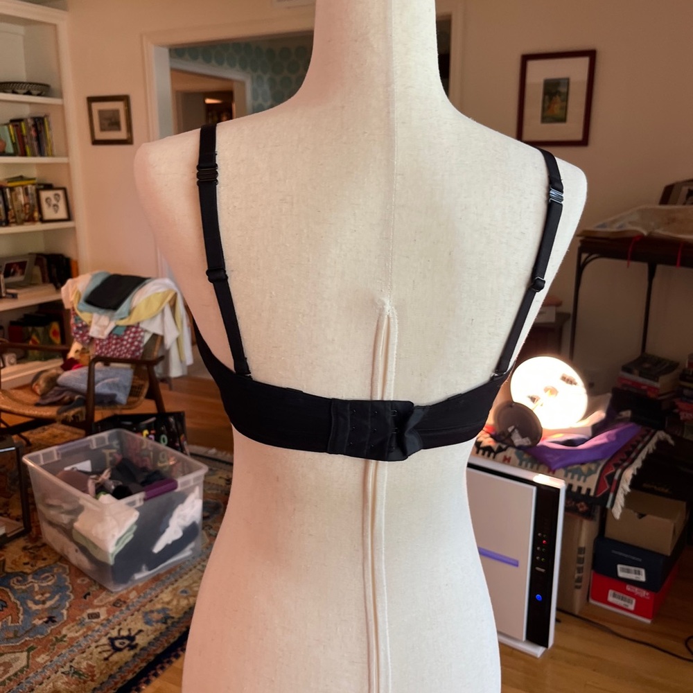 Le Mystere 34DDD Black Sheer Underwire Bra - Picture 3 of 9